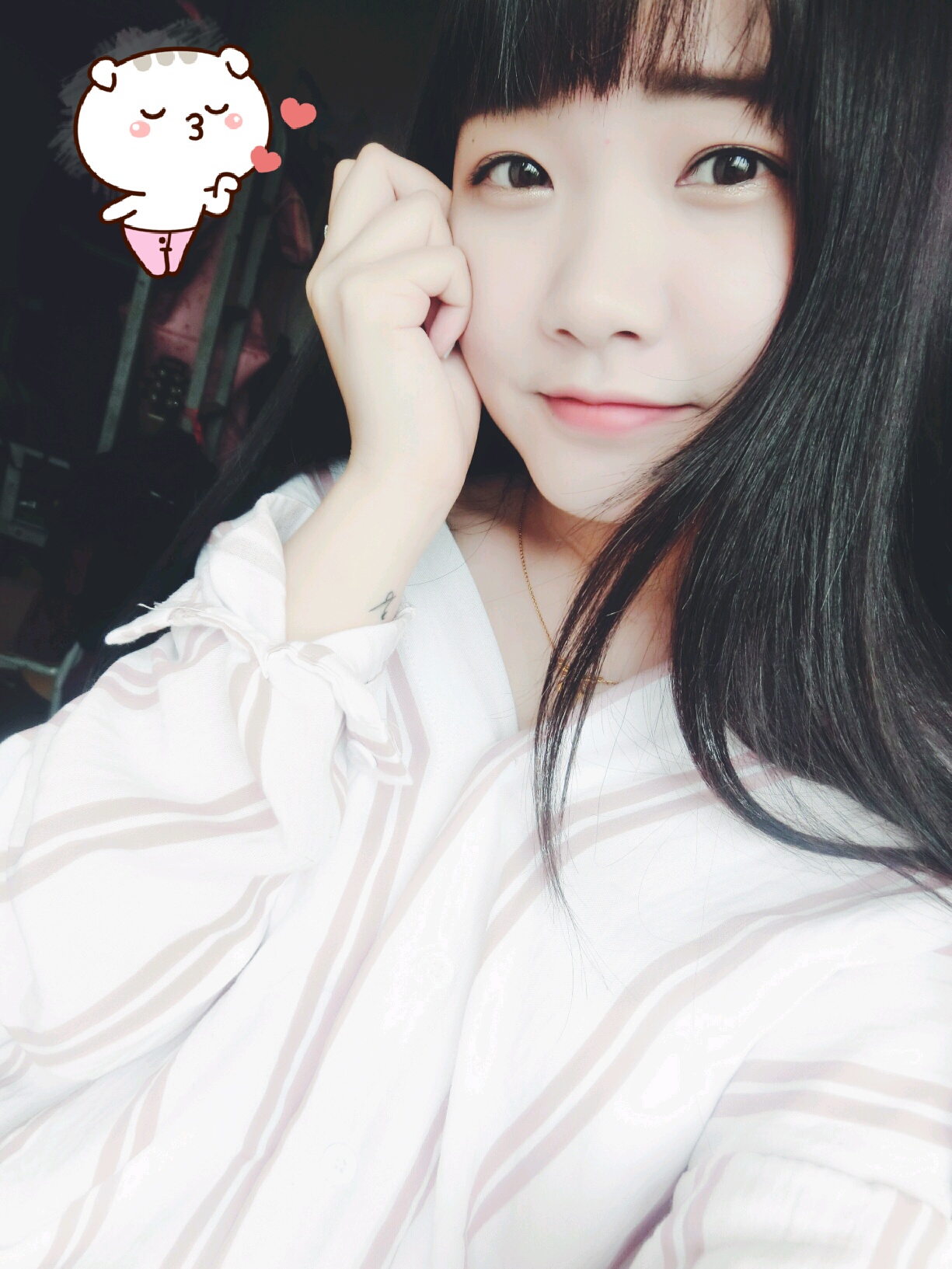 严婧雯vivian