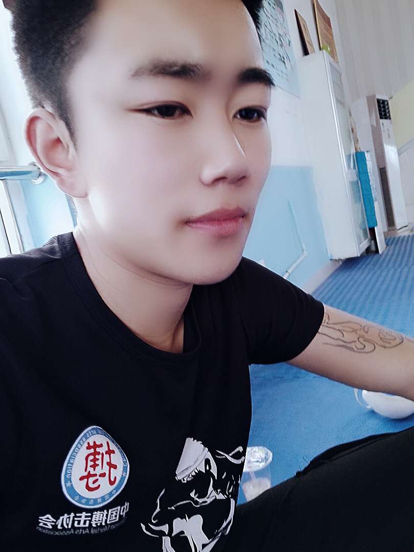 听我心下载声美剧哥谭电影天堂迅雷破碎mp4图片